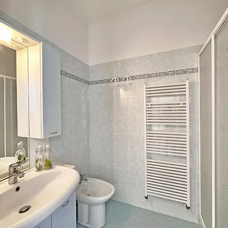 189 - Trilocale Con Terrazzo Panoramico A Sirolo, Con Spiaggia E Parcheggio Al Balneare Incluso * Sirolo