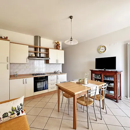 Appartamento 189 - Trilocale Con Terrazzo Panoramico A Sirolo, Con Spiaggia E Parcheggio Al Balneare Incluso Sirolo